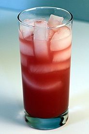 Cranberry Liqueur Cocktails--Easy Recipes with Gift Tags